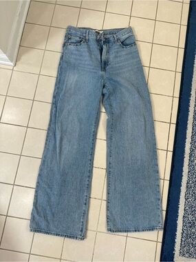 Levi’s Ribcage Wide-Leg Women's Jeans in Light Blue